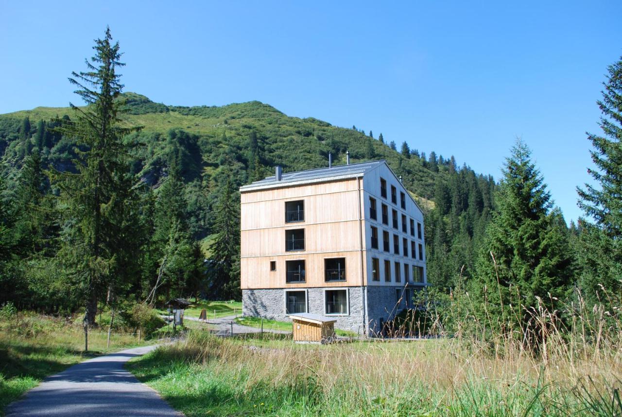 Berghotel Mettmen Schwanden  외부 사진