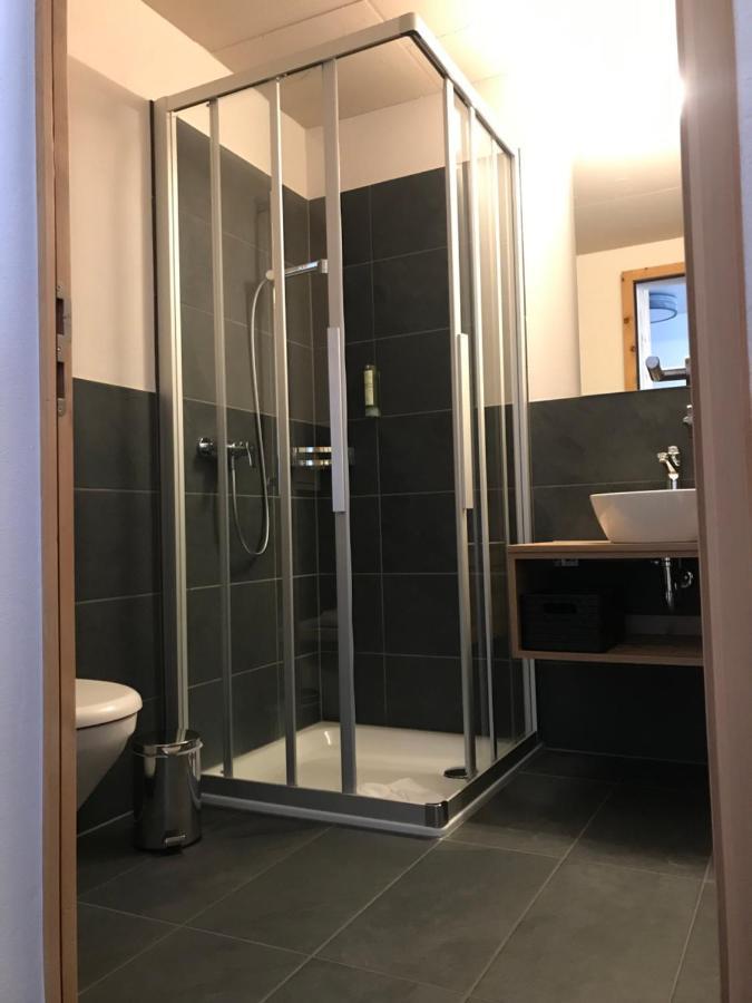 Berghotel Mettmen Schwanden  외부 사진