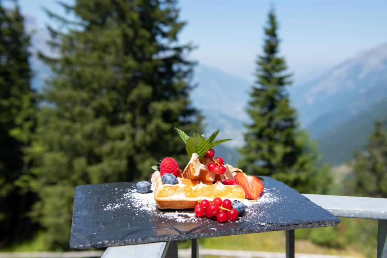 Berghotel Mettmen Schwanden  외부 사진