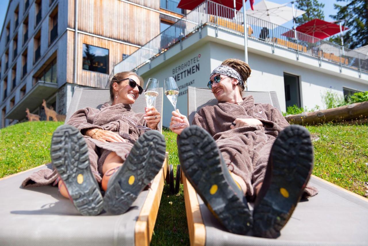 Berghotel Mettmen Schwanden  외부 사진